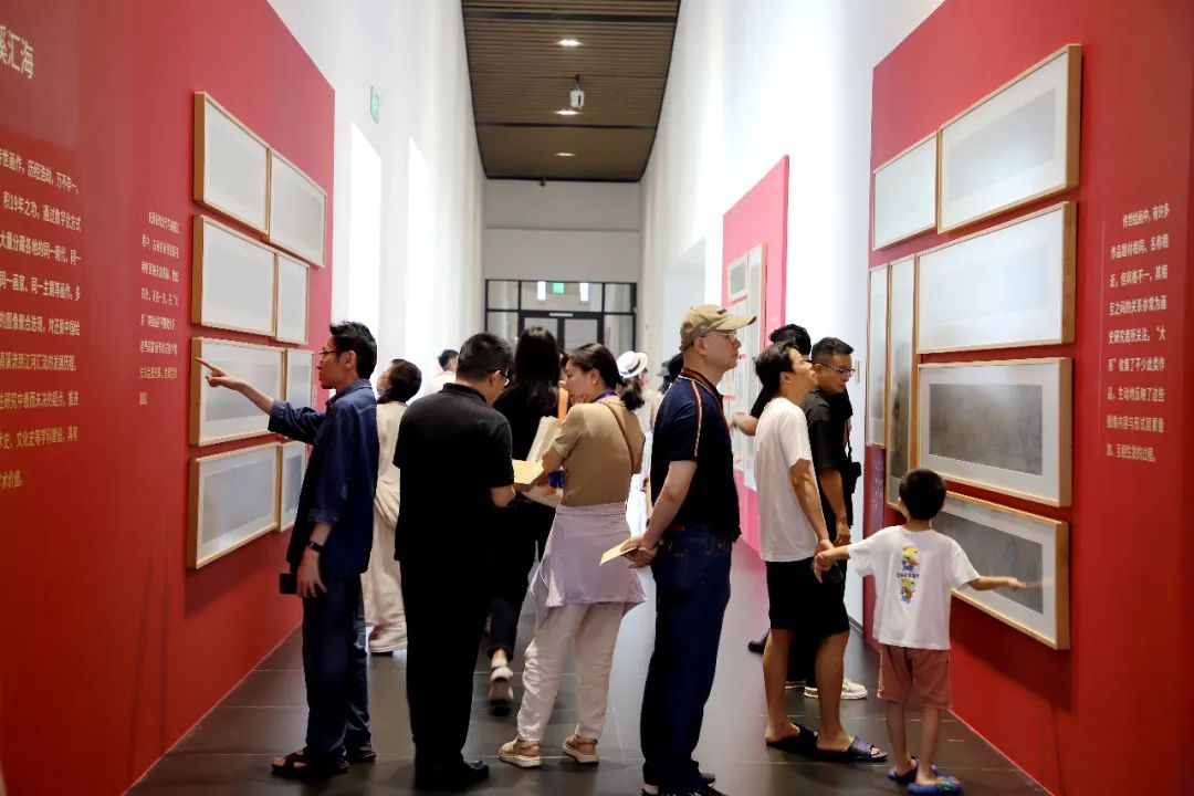 “盛世修典——‘中国历代绘画大系’成果展·浦城特展”在福建浦城美术馆开幕，展期至11月16日