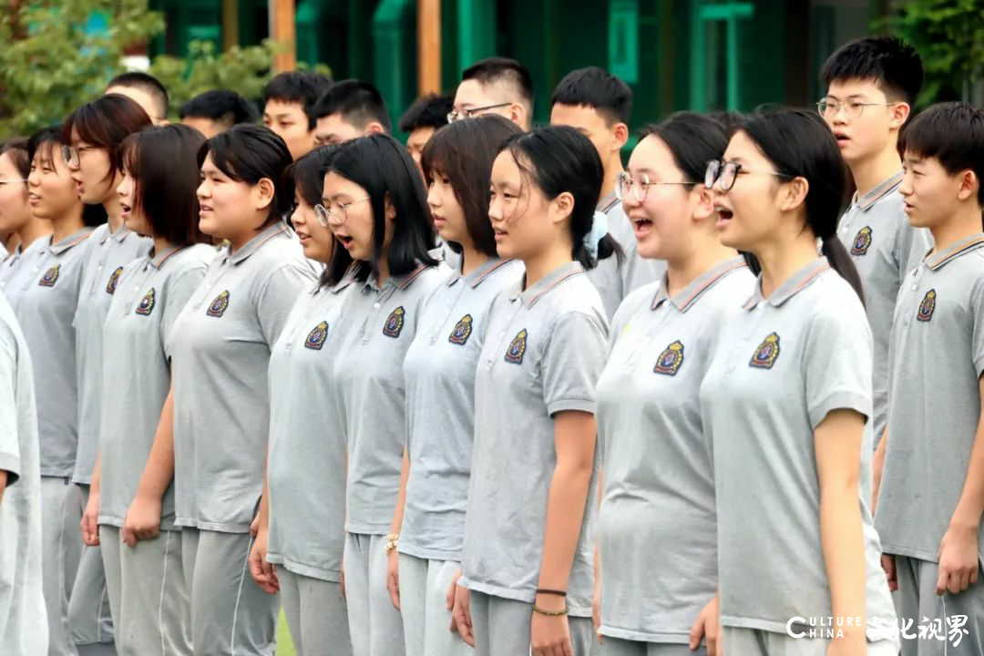 弘扬奥运精神，不负青春韶华——私立济南齐鲁学校九年级学生开展素质拓展活动