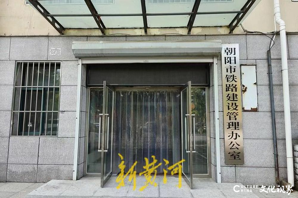 种猪场因高铁建设被迫倒闭，场主称损失超千万，施工方仅答应补偿5万元