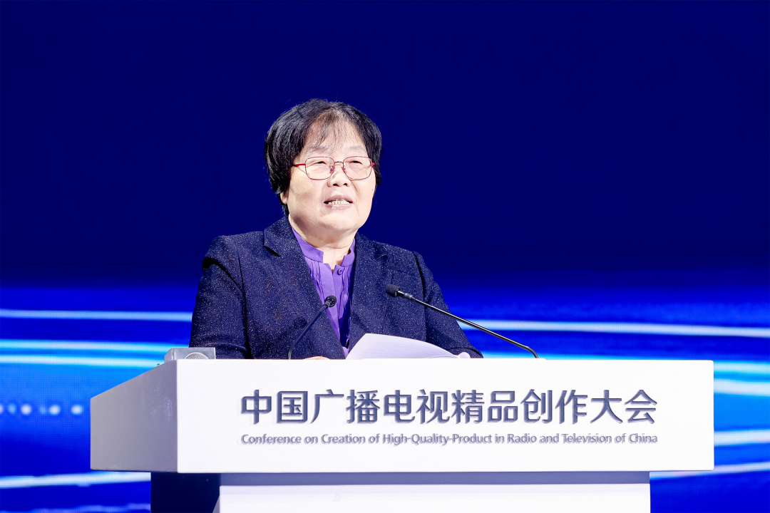 只争朝夕 | 赵冬苓：编剧为我所热爱，我会一直写下去