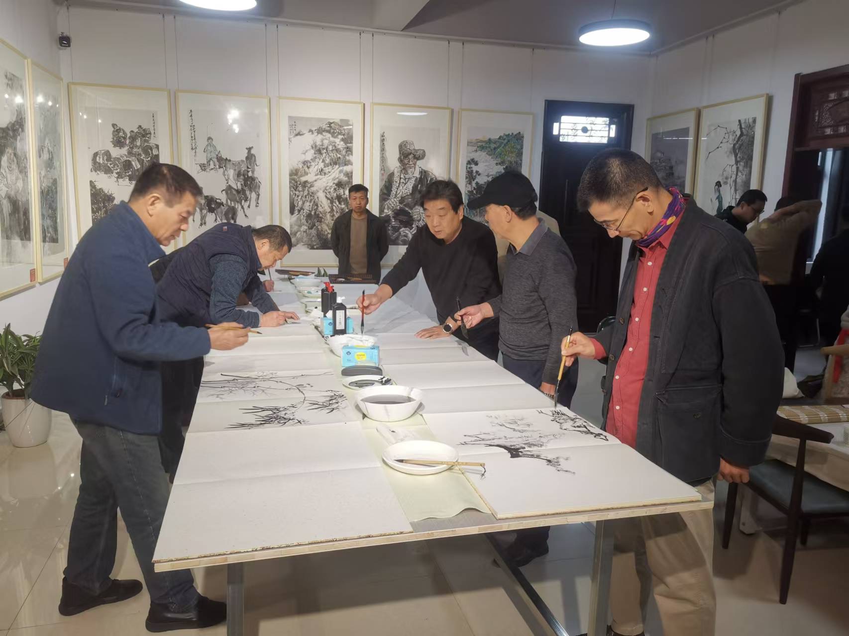 “盛世华诞 时代意象一一全国名家中国画作品邀请展”暨范扬美术馆开馆仪式在咸阳举行