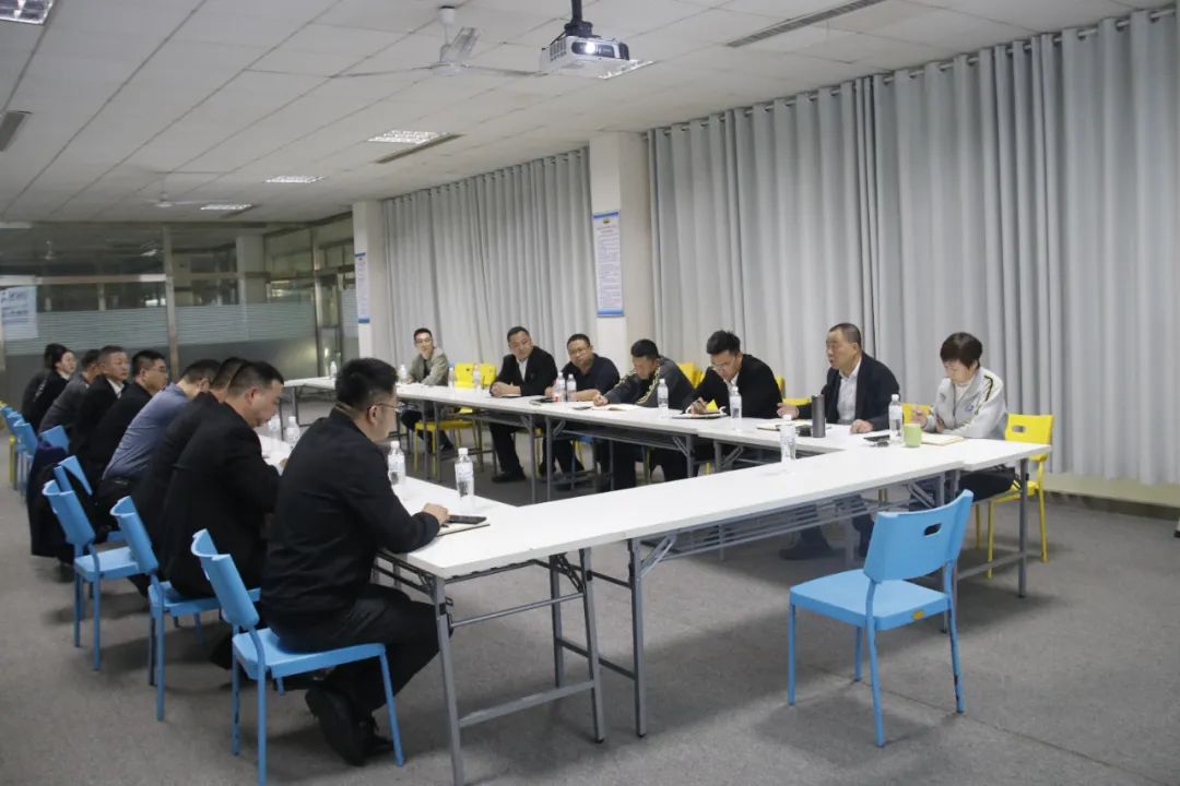 得利斯召开11-12月营销单位冲刺目标暨实施办法专题研讨会