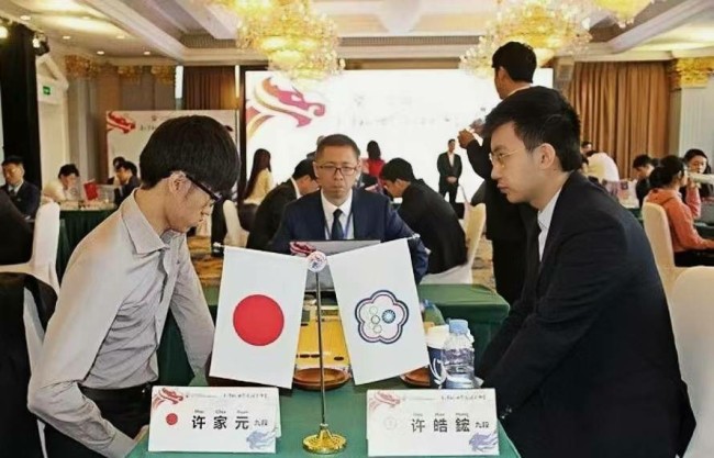 “南洋杯”世界围棋大师赛 | 玲珑棋手许皓鋐、申旻埈首轮成功晋级，16进8遭对手淘汰