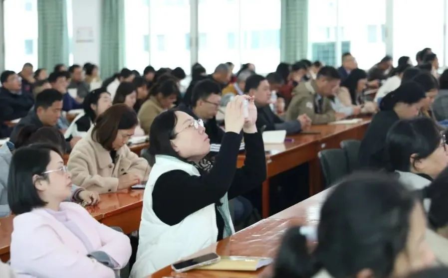 泰安市中心医院召开党建引领新时代医院文化建设推进会