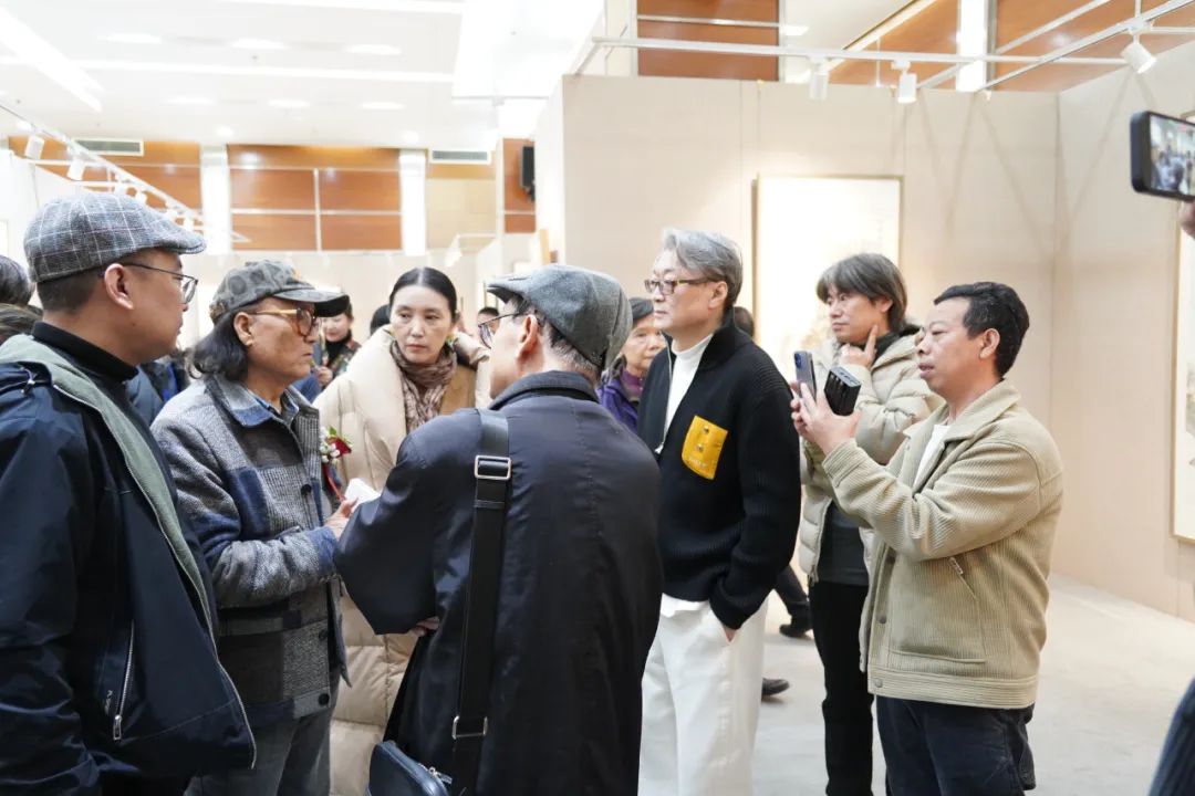 “荣宝斋画院建院20周年暨中国书画名家邀请展”在荣宝斋美术馆隆重开幕，展期至11月27日