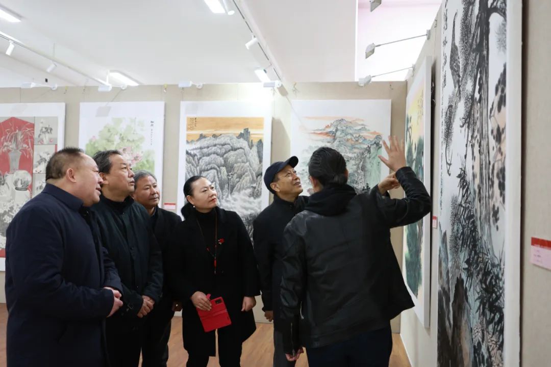 “荣宝斋画院建院20周年暨中国书画名家邀请展”在荣宝斋美术馆隆重开幕，展期至11月27日