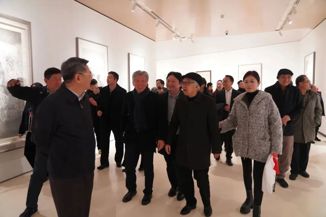 “国魂铸梦 翰墨华章——2024年全国文史研究馆馆员书画新作展”在中央美院美术馆开幕