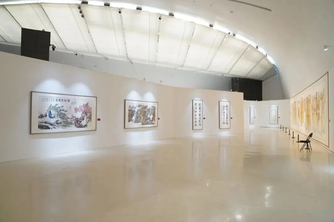 “国魂铸梦 翰墨华章——2024年全国文史研究馆馆员书画新作展”在中央美院美术馆开幕