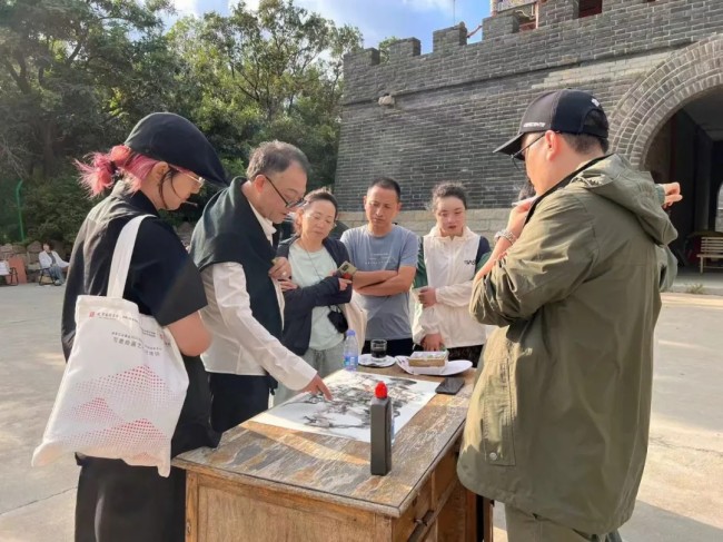 奇石独秀境自远，善笔抒怀写江山丨包洪波应邀参展“造化之境——中国画名家写生作品云展”