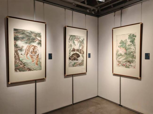 “古墨留香——张纯彦作品展”昨日在济南京行艺术馆开幕