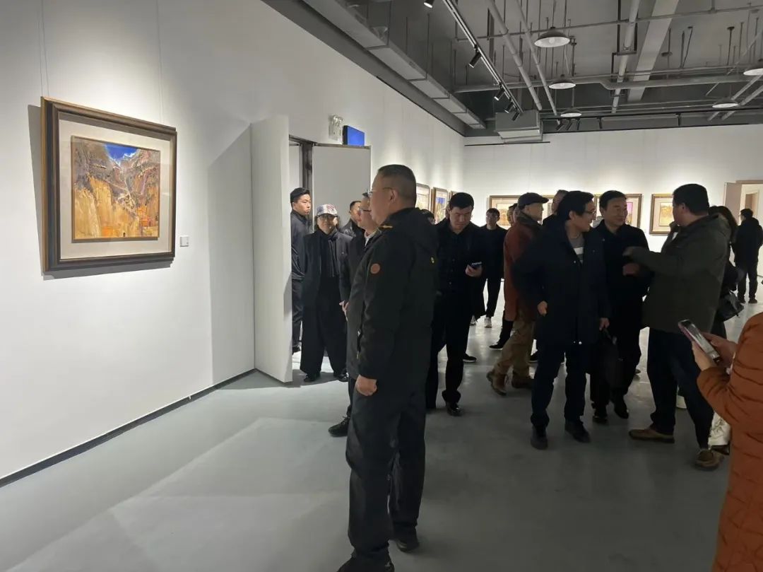 【70油画公社】“移山——孟新宇作品展”在河南商丘开幕，展期至明年2月20日