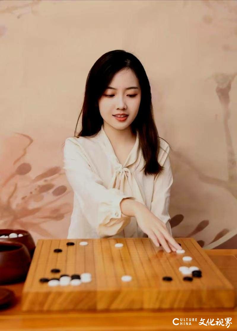 新玲珑大师围棋挑战赛线下摆擂烟台招远，联动围甲与国手面对面