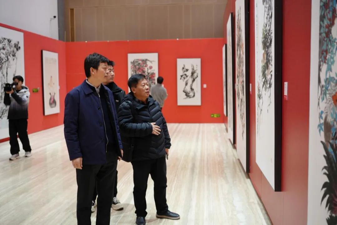 “榴实正红——全国名家石榴主题美术作品邀请展”在中国国家画院开幕