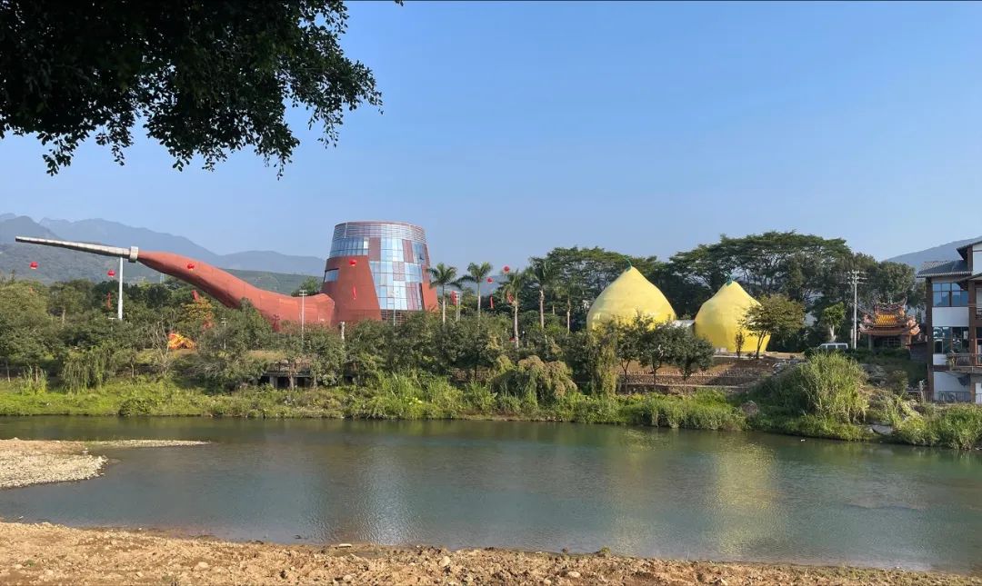 曾先国·漳州平和写生丨白云扶我穿霞过，水浸云山入井池