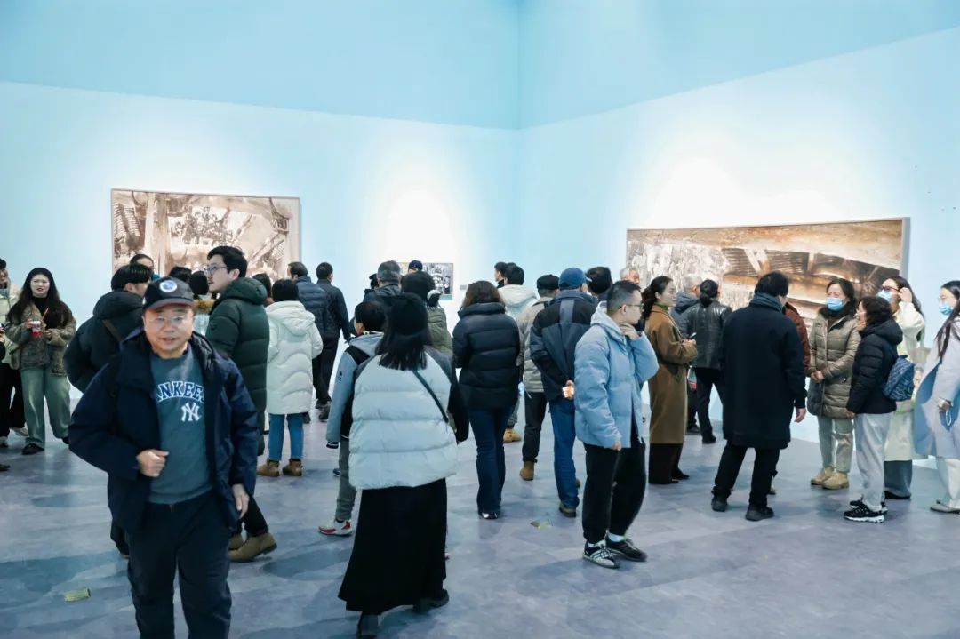 春节好眼福 | “品物流形——钱兆峰油画作品展”昨日在苏州圆满开幕