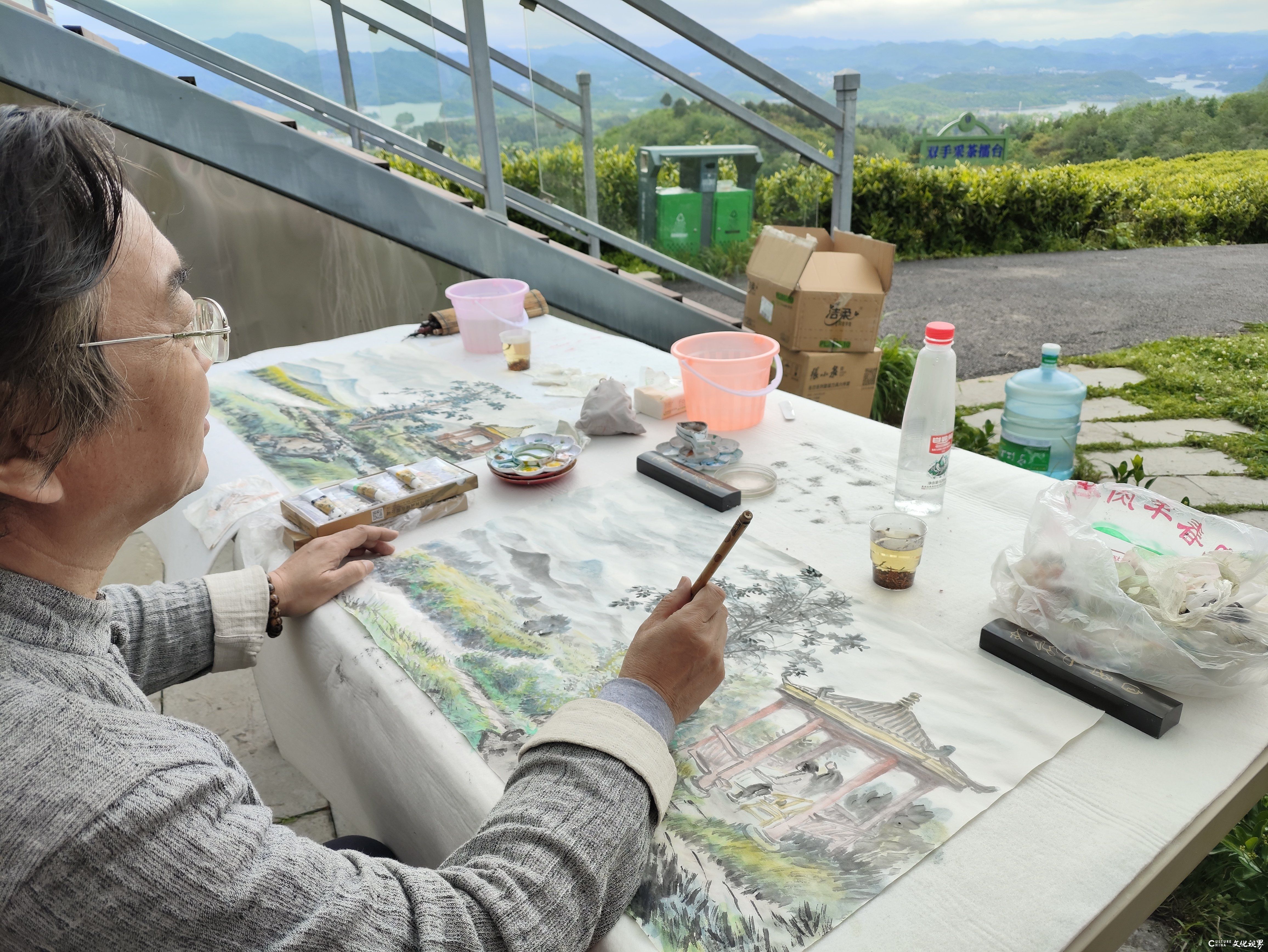 展现“美术符号”魅力 | 吕长军作品《周村八景》亮相央视新闻