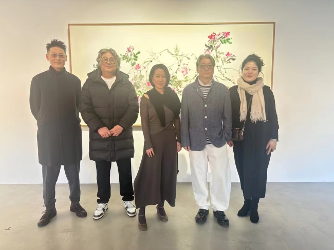 “舒卷任天真——范存刚书画展”昨日在北京开幕，展期至1月12日