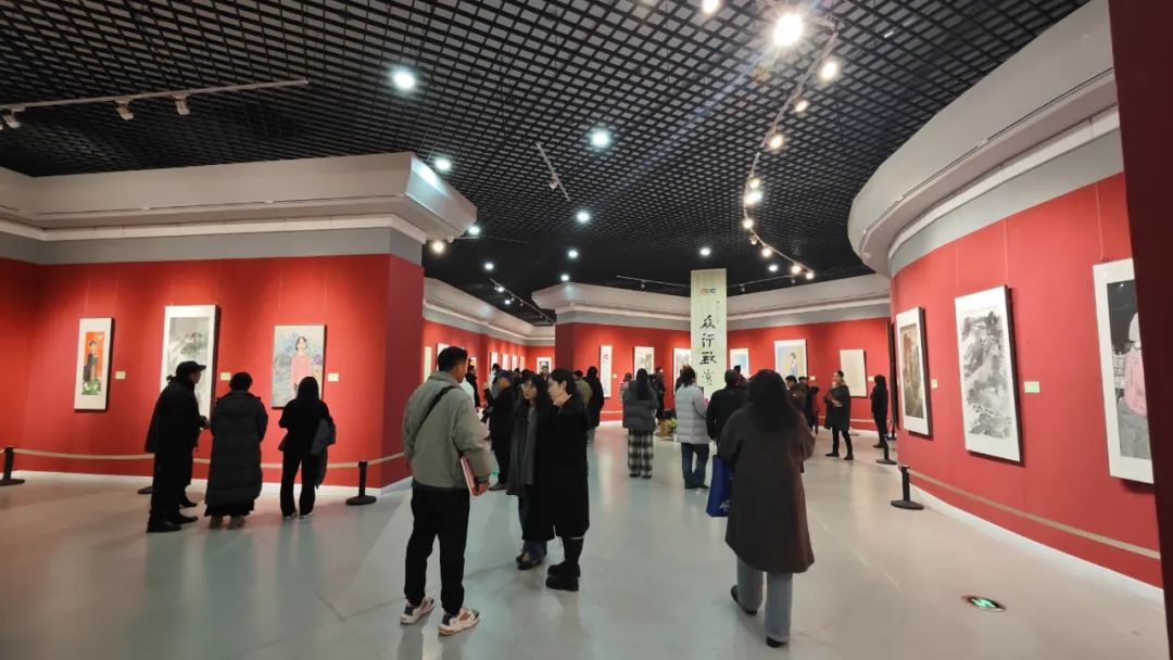 “众行致远——中国传媒大学中国画博士班师生作品展”在泰安市美术馆开幕