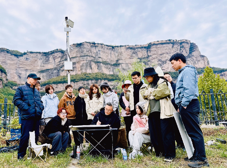 张捷丨山水为笔绘人生风采，传道授业育桃李芬芳