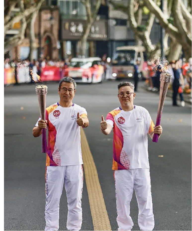 张捷丨山水为笔绘人生风采，传道授业育桃李芬芳