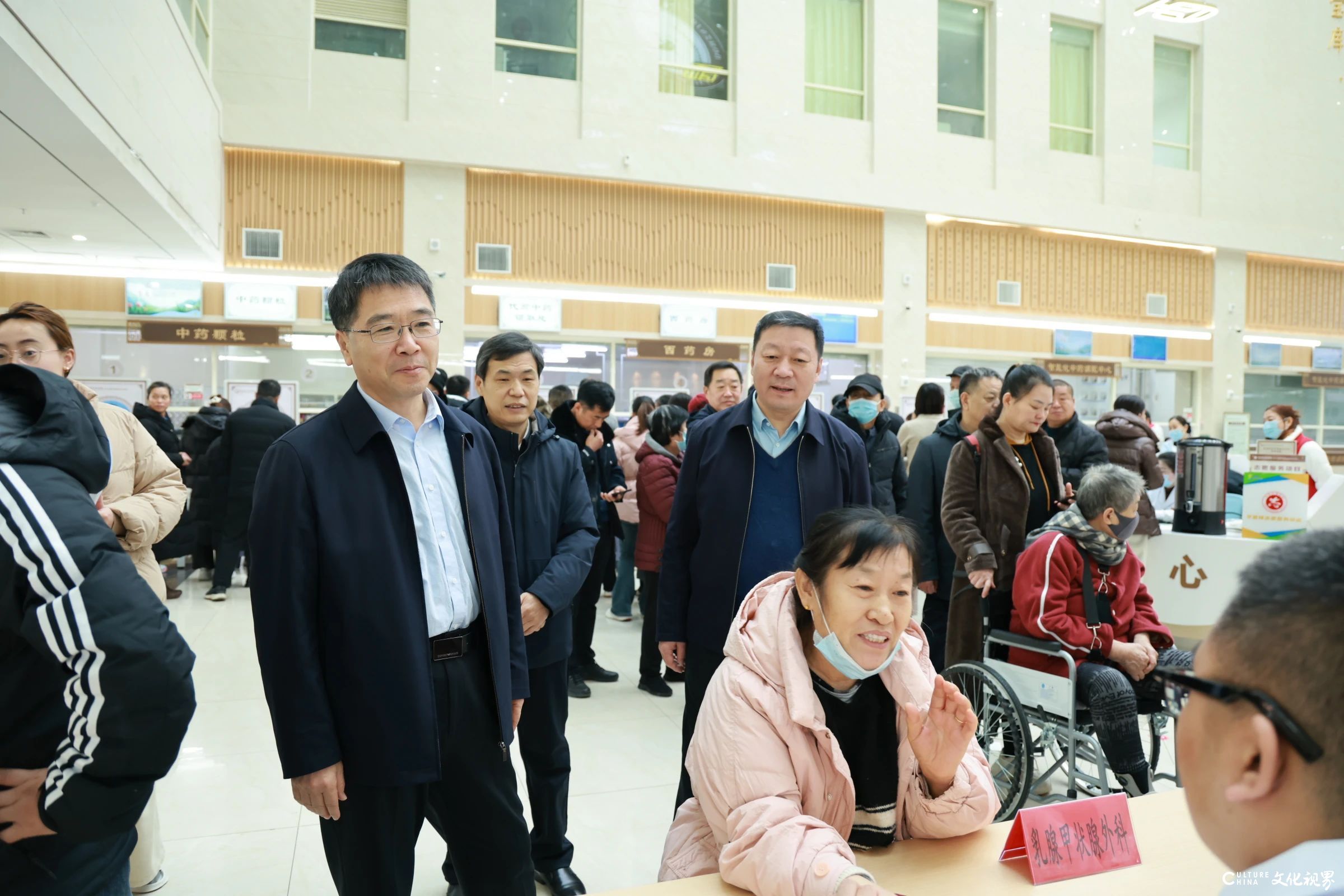 滨州市卫生健康委与山东中医药大学附院签署战略合作框架协议签约暨培训、义诊系列活动在滨州市中医医院举行