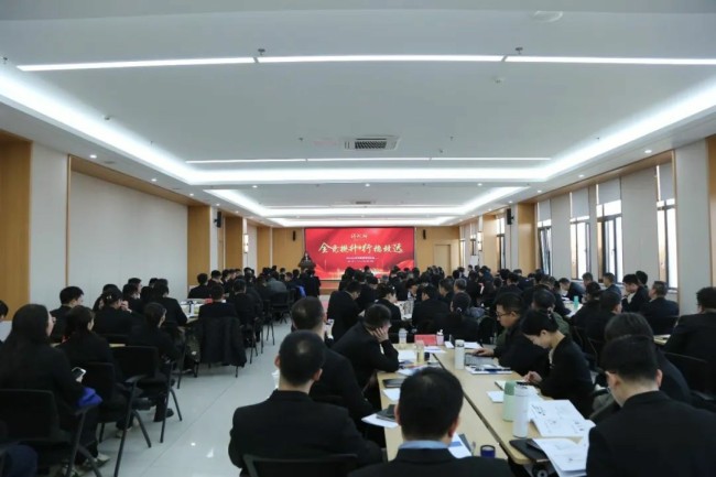 全竞提升 行稳致远——得利斯召开2025年营销管理培训会