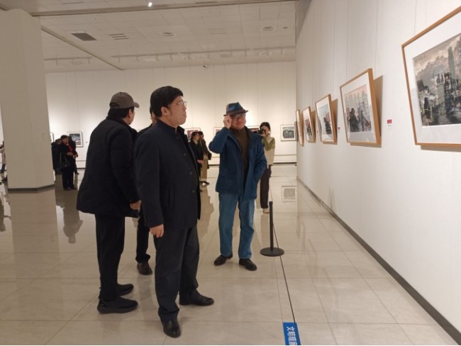 “如果时代被看见：60、70、80——郑向农、任敬彬、吴建军三人作品展”在济南开展，展期至3月10日