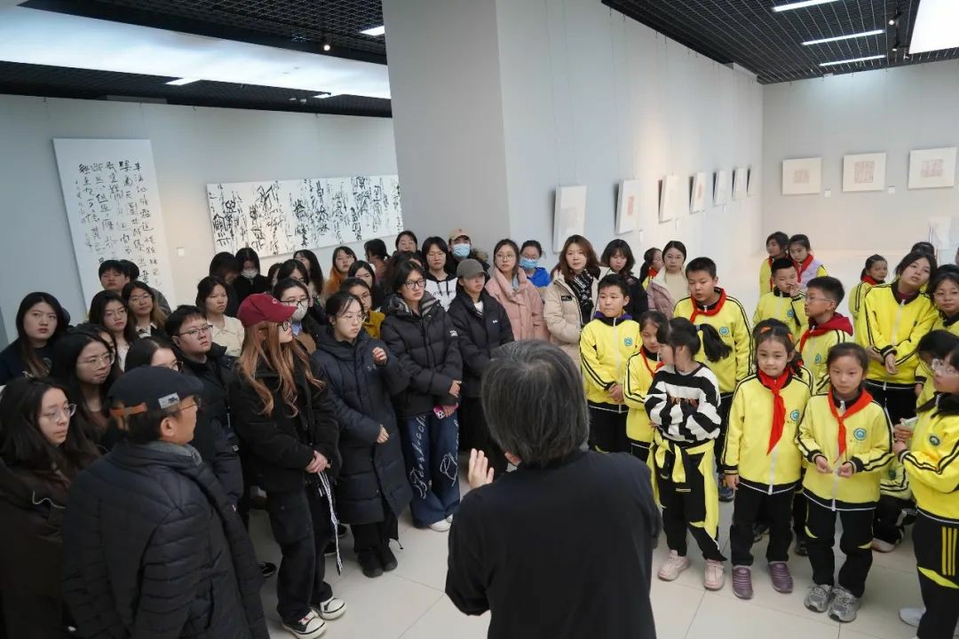 大道不孤——中国国家画院中青年艺术家邀请展 | “一个人的视觉谱系·王东声作品展”在中国国家画院举办