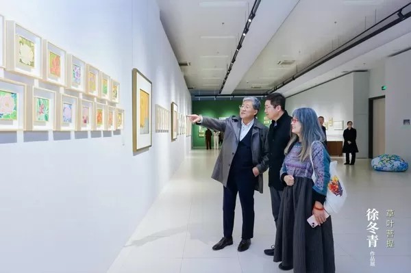 “草叶菩提——徐冬青作品展”在中国国家画院美术馆开展，展期至3月11日