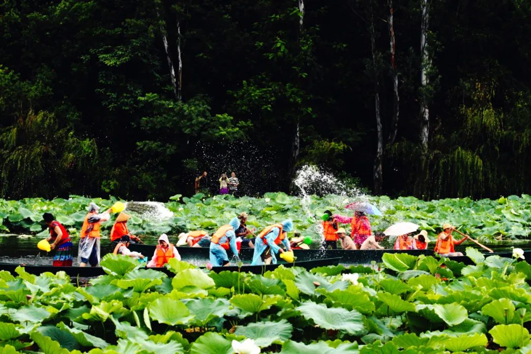 【时代青年油画社】美在文山——青年油画家公益写生教学系列活动（第六回）招募，活动时间4月6-15日