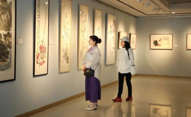 许林应邀参展，第六届“南北水墨——国画名家作品巡礼”在深圳开展，展期至4月15日