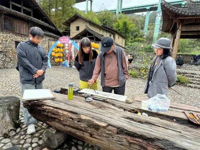 3月20日前可报名——刘明波担任导师，“途画大理·山水圈第四期写生公益班”开启学员招募