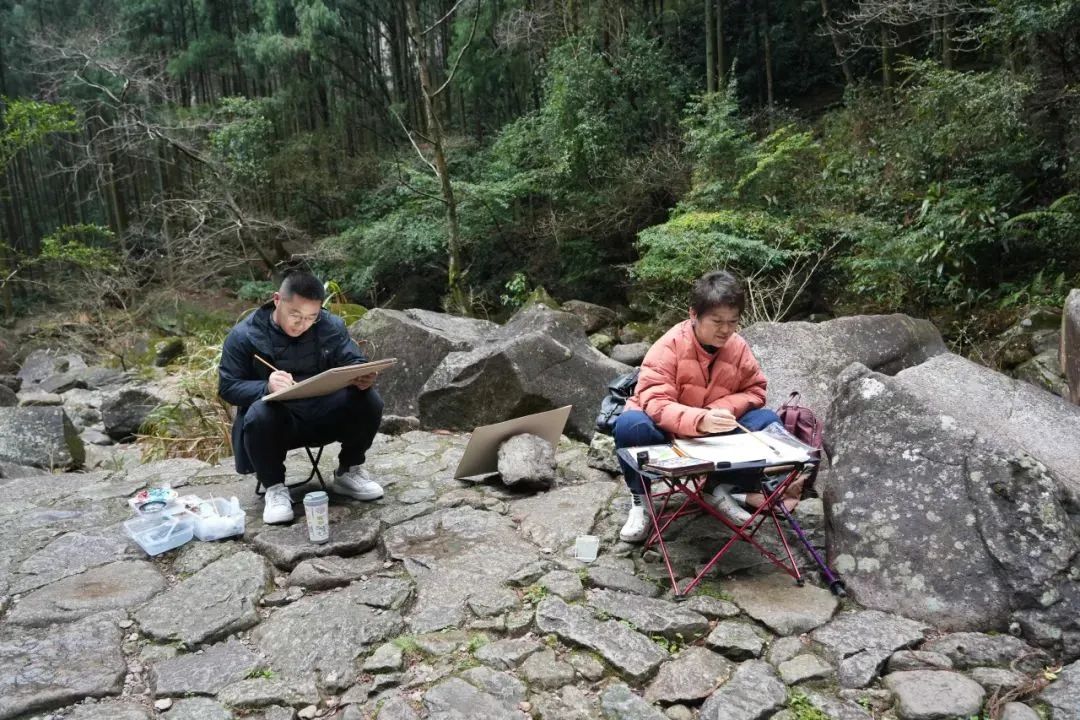 在自然中寻找艺术灵感——山东画院“雁荡行”采风写生之旅