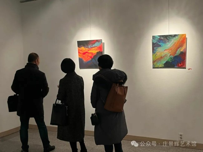 庄景辉·《玄秘的流动》个展丨融合东方韵律之美与西方空间构图，在哲学层面探索生命与宇宙的紧密联系