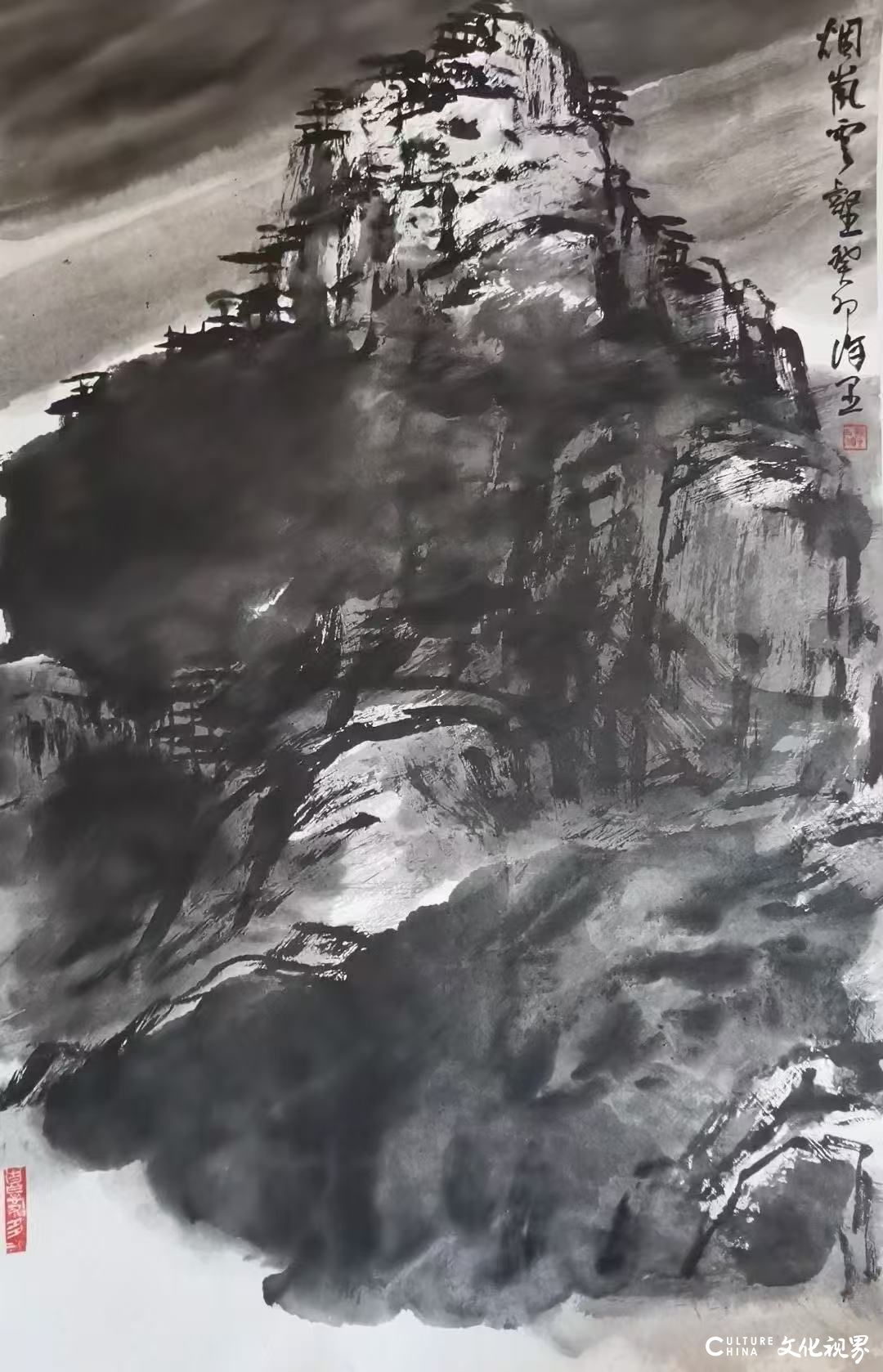 刚劲与柔婉并济，雄浑与清幽兼具——徐里作品中的“雄直气”