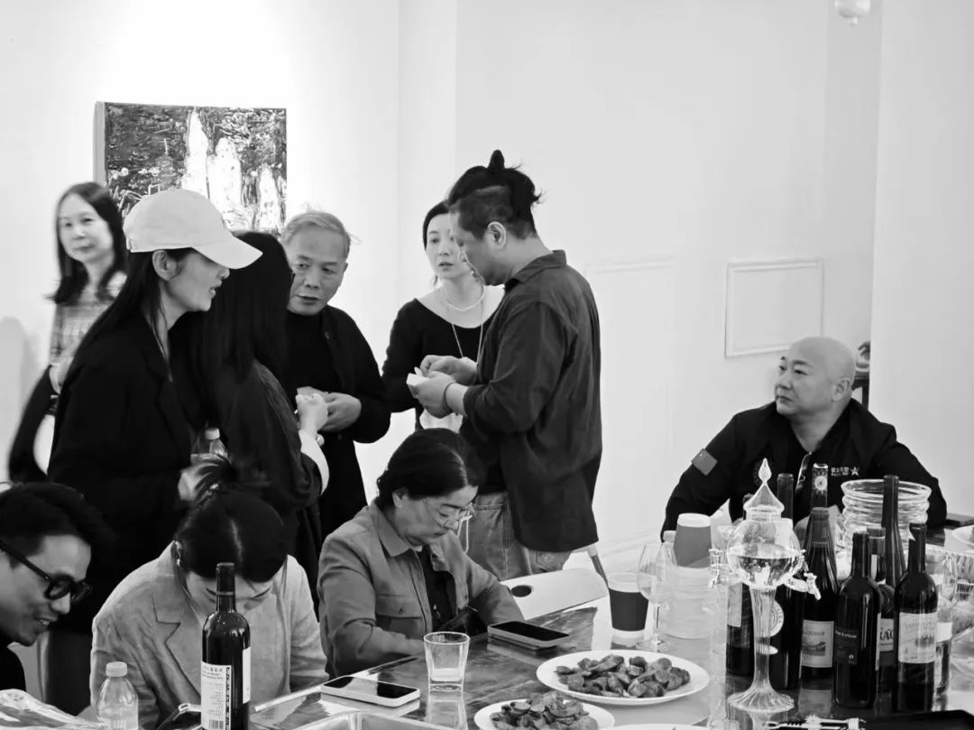 “煞有介事——吴玮作品展”在广州开展，展期至5月23日