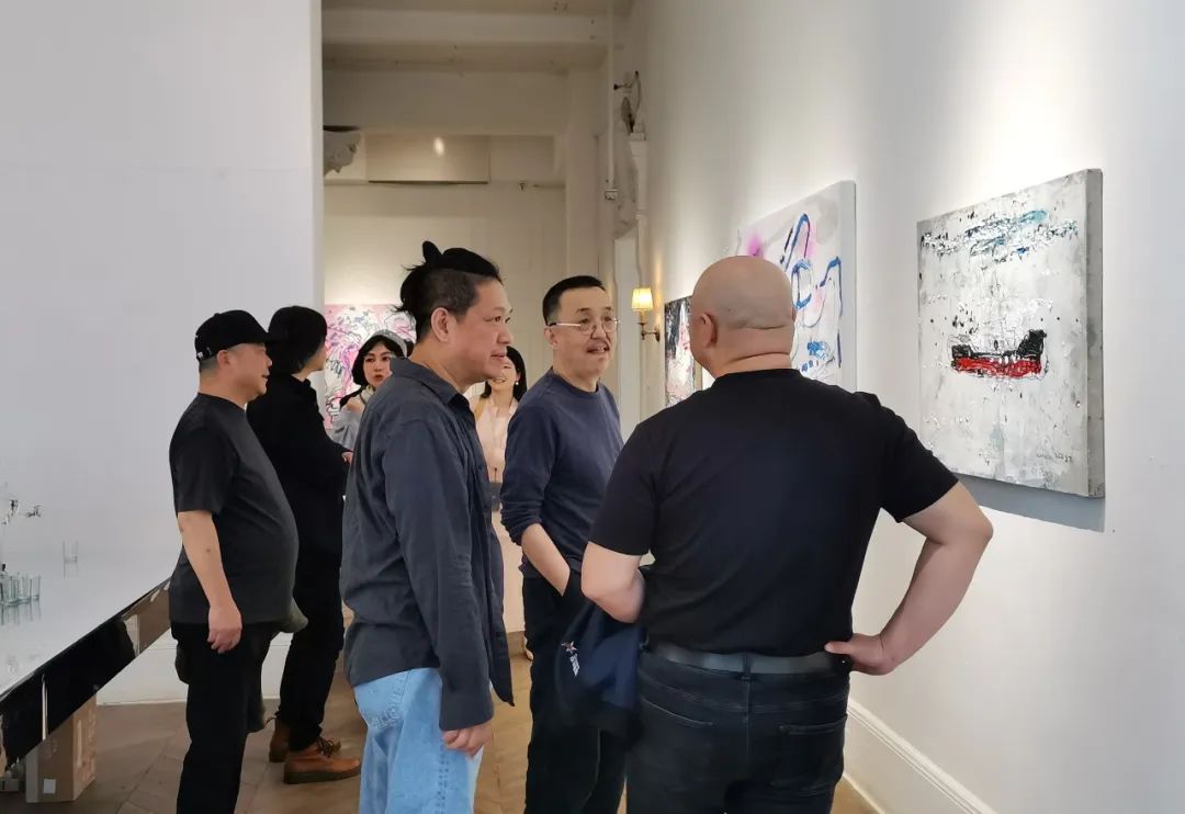 “煞有介事——吴玮作品展”在广州开展，展期至5月23日