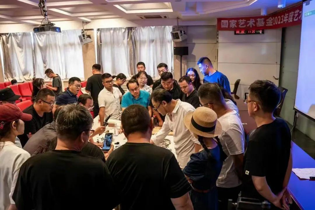 包洪波·山水画丨剥离叙事，让视觉本身成为语言