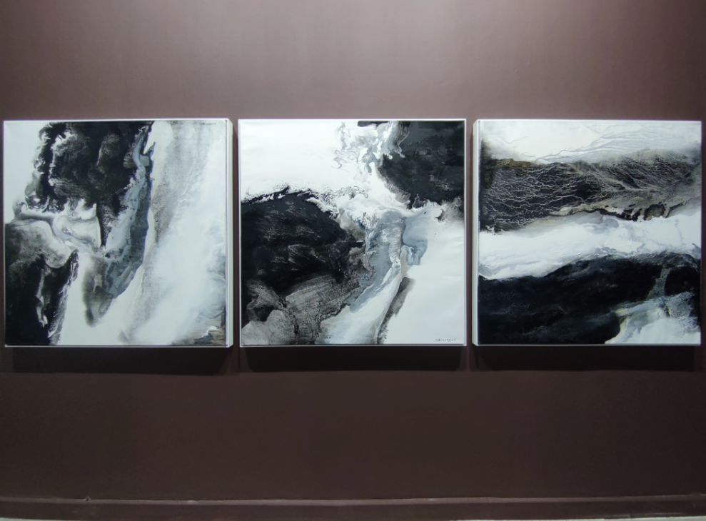 “再中国风——王心耀艺术展”开幕式昨日在湖北美术馆举行