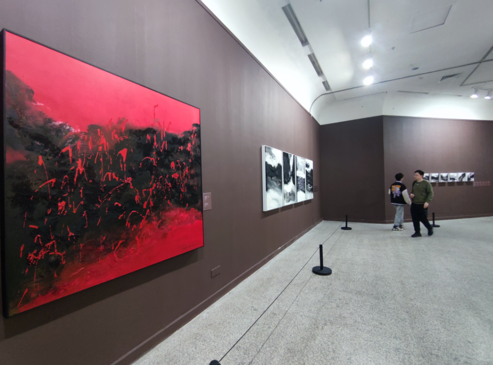 “再中国风——王心耀艺术展”开幕式昨日在湖北美术馆举行