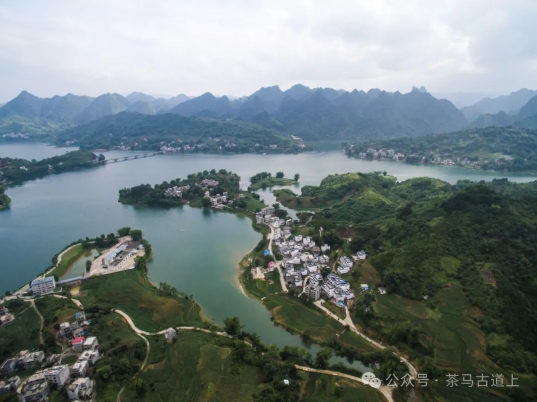 马悦英 | 广西赐福湖——碧波烟雨觅仙踪，自驾转向回程路