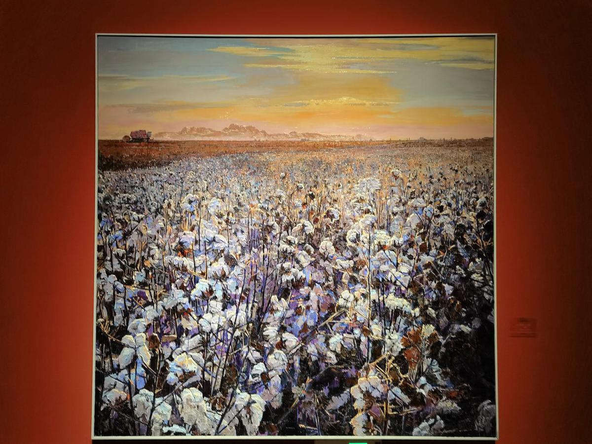 “第三届新疆文化艺术节美术系列展览·第五届新疆油画展”在新疆美术馆开幕，展期至4月21日