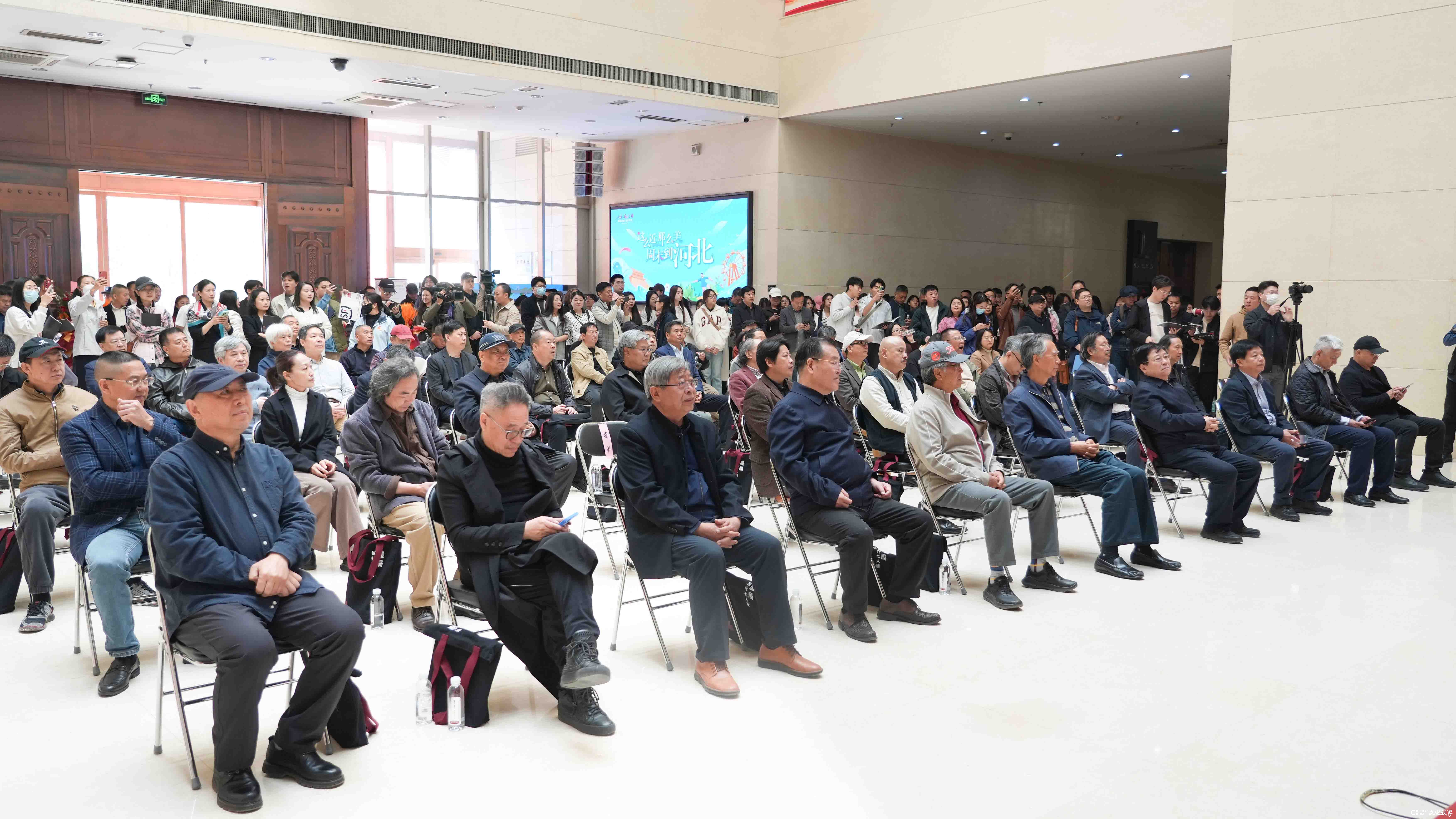 “墨局——当代七人展”昨日在石家庄市美术馆盛大开幕
