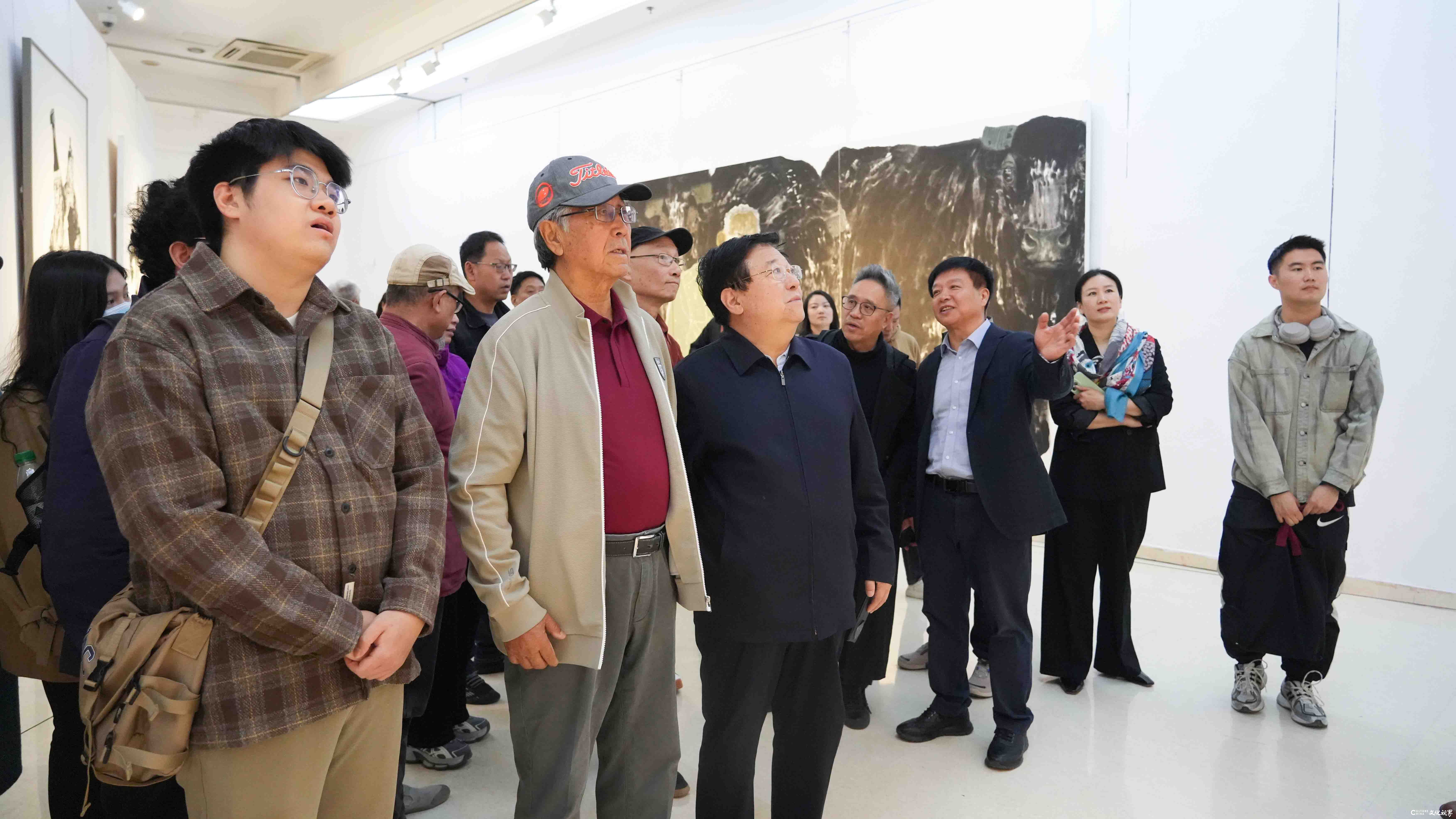 “墨局——当代七人展”昨日在石家庄市美术馆盛大开幕