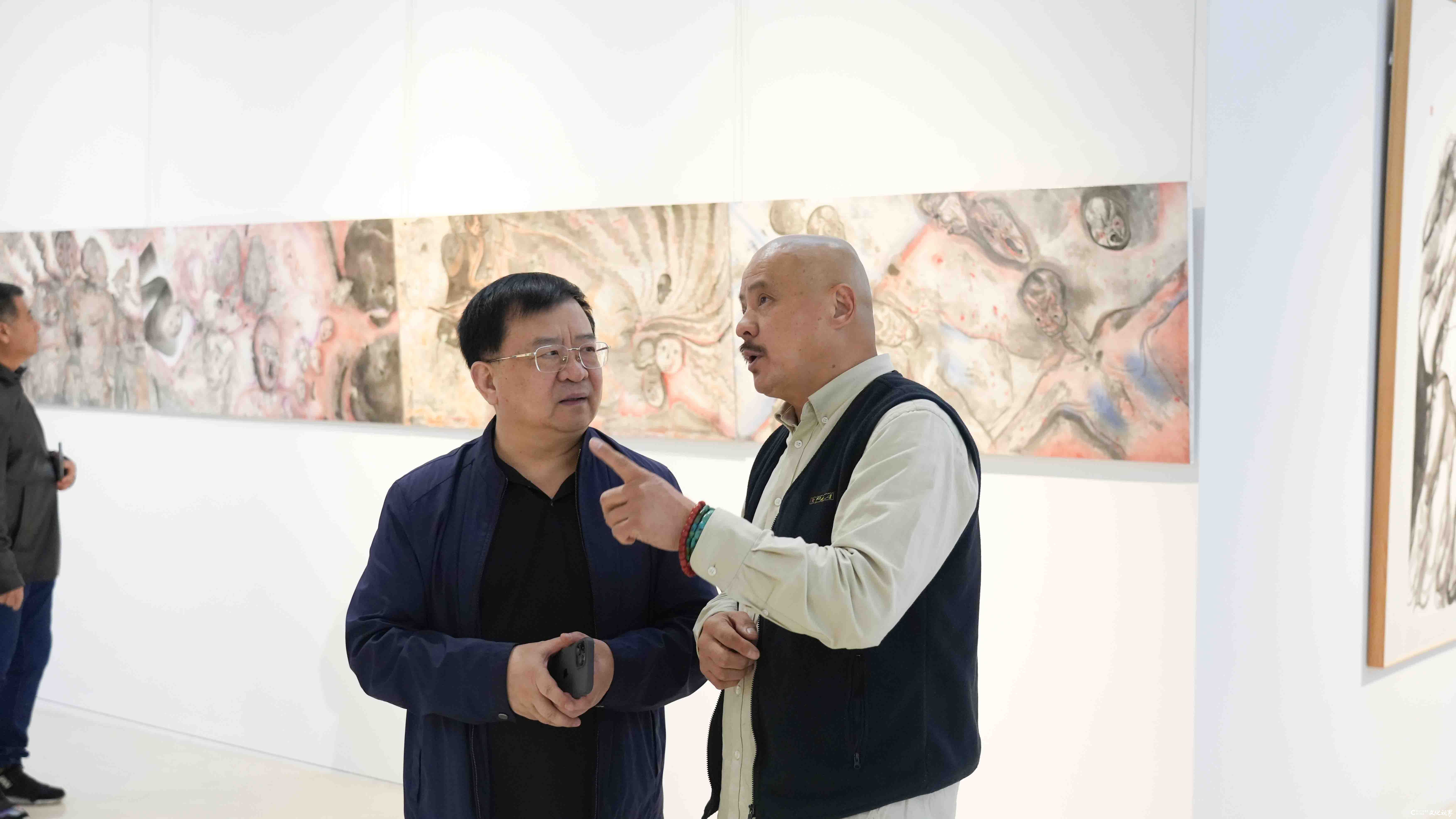 “墨局——当代七人展”昨日在石家庄市美术馆盛大开幕
