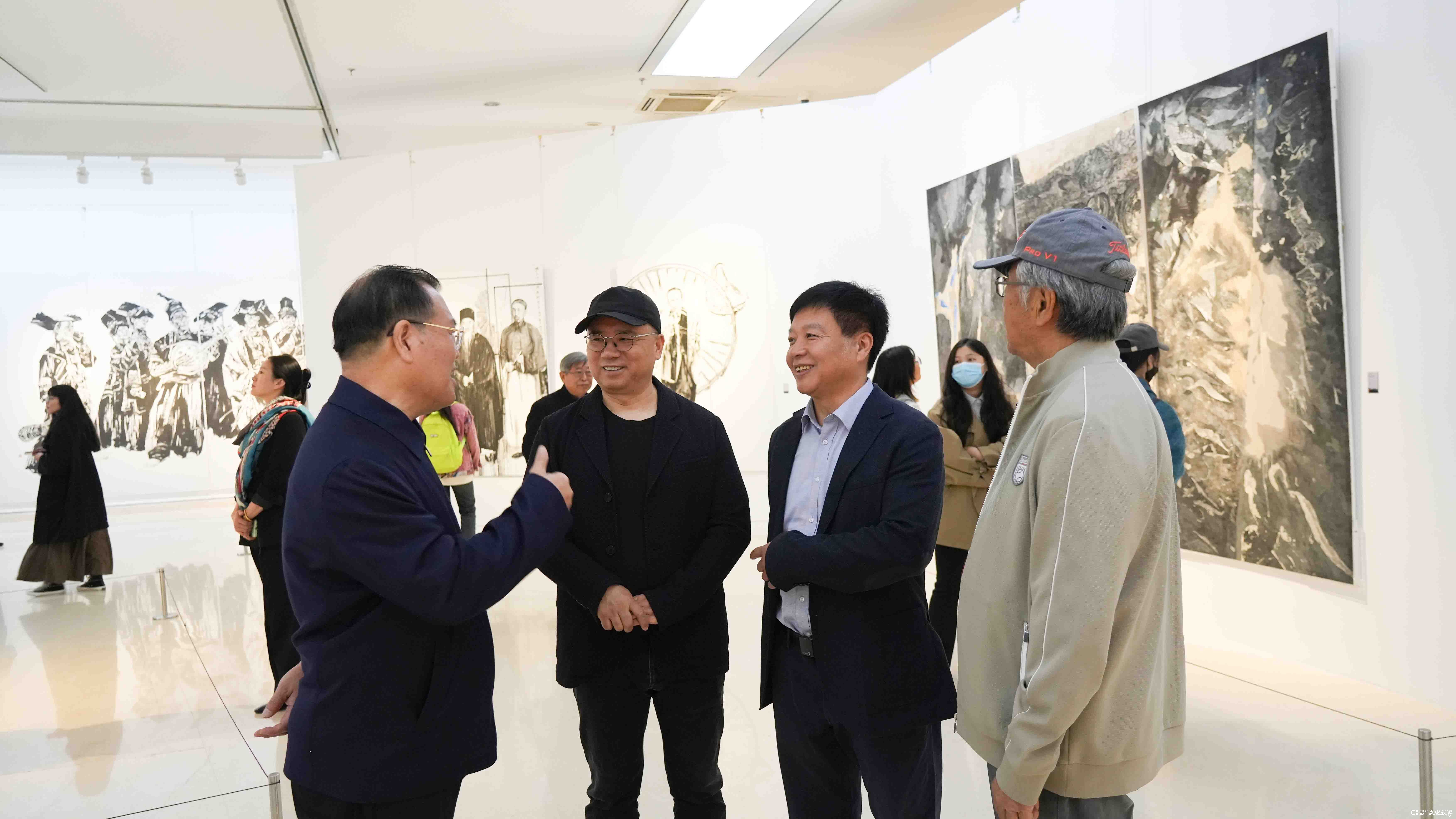 “墨局——当代七人展”昨日在石家庄市美术馆盛大开幕