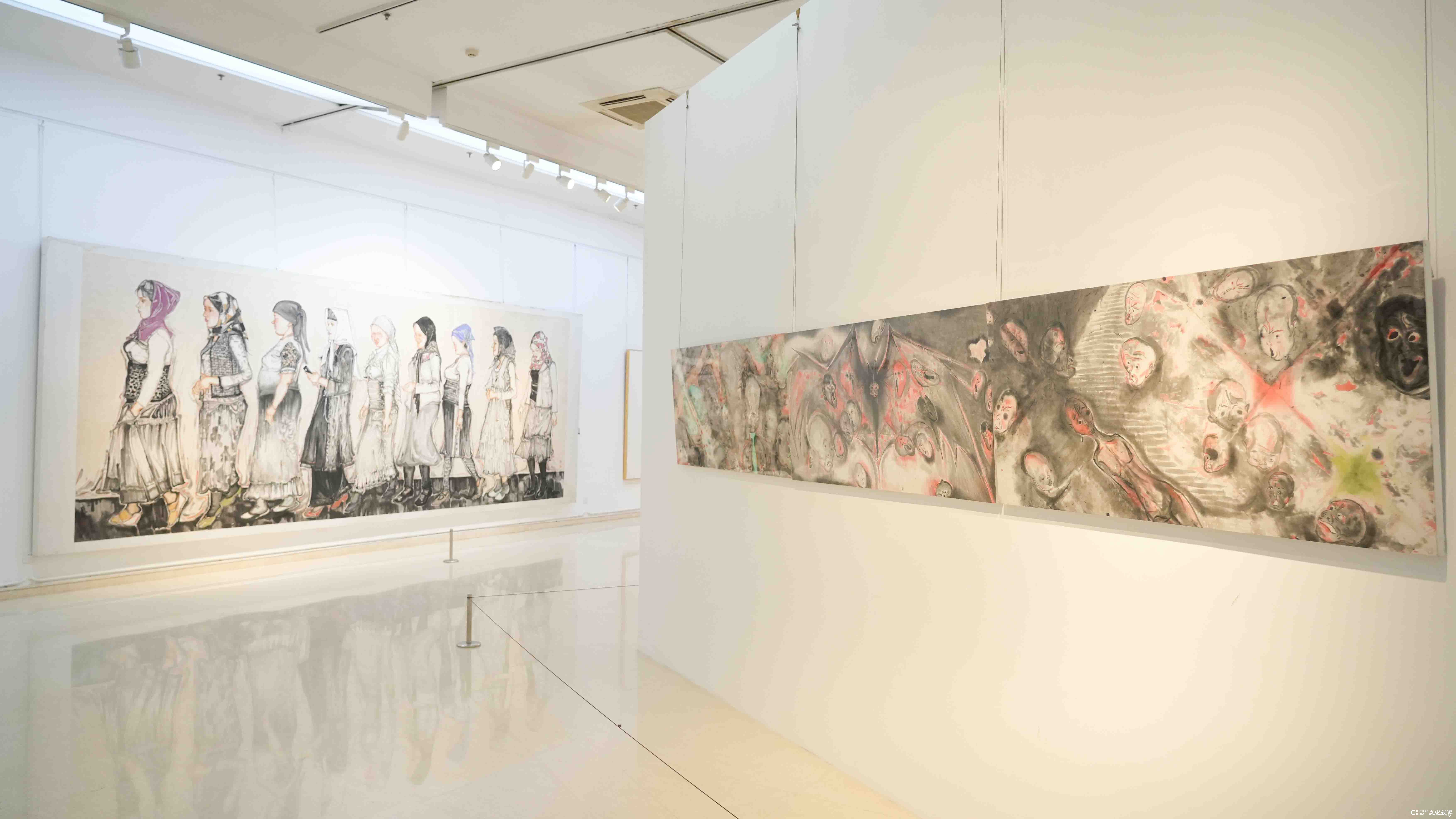 “墨局——当代七人展”昨日在石家庄市美术馆盛大开幕
