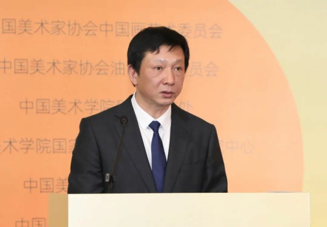 “新时代青年美术人才培养计划——绘画100”项目昨日在中国美院开班