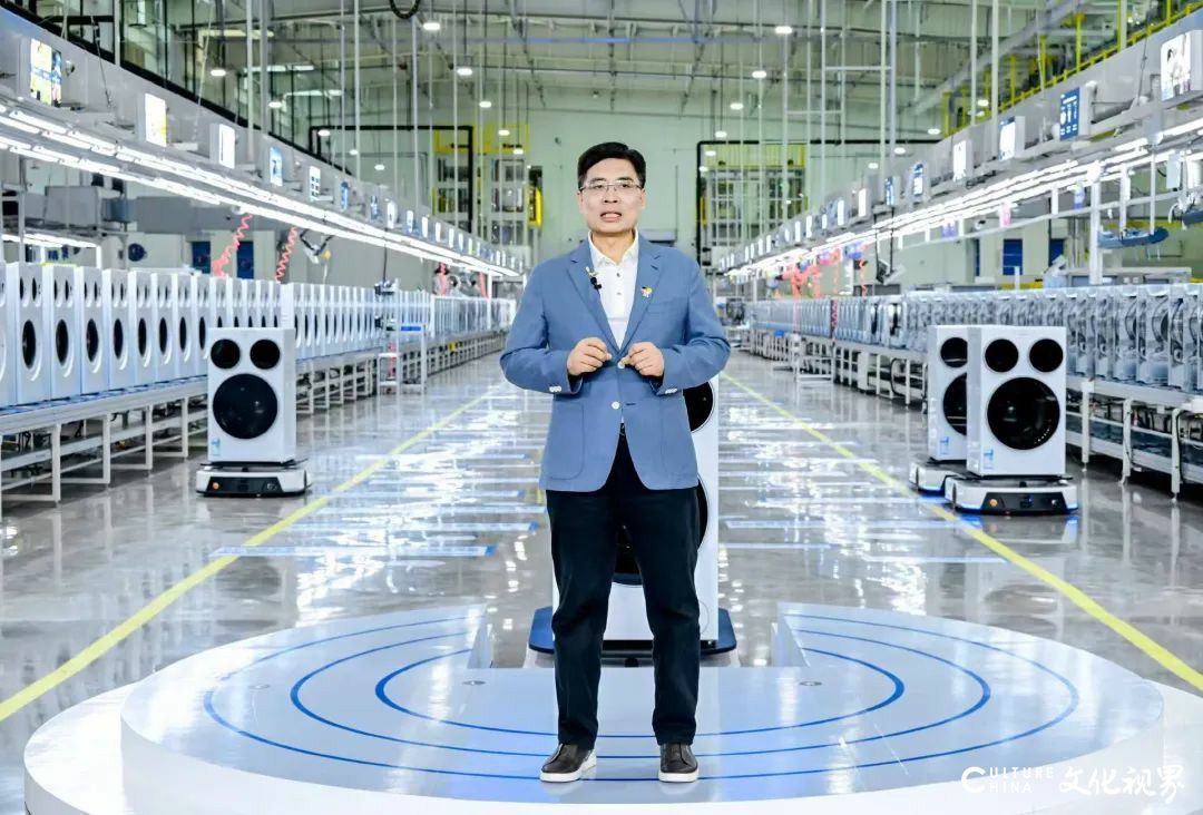 在生产一线替网友现场监工——周云杰与用户一起见证首批Leader懒人洗衣机下线