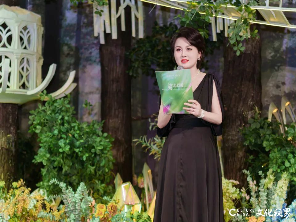 惊艳朋友圈！看莎蔓莉莎体验官的春日大片啦